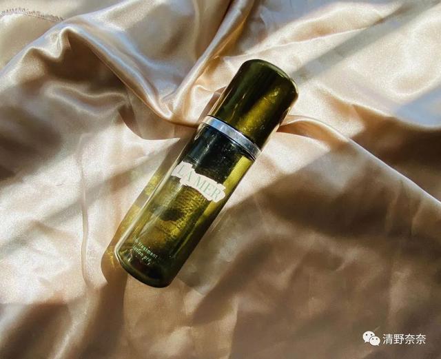 玉兰油身体乳小瓶子