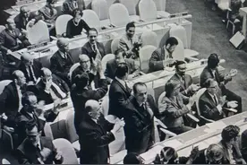 历史性的一天：中国恢复联合国合法席位图片