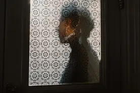 “海后”自鉴｜女友的哪些行为证明她在外面有人？图片