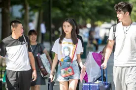 大一新生是否迁户口，对未来的影响可能很大，准大学生要做好准备图片