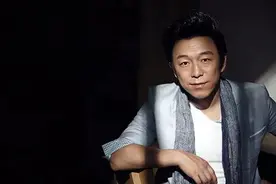 黄渤：你若强大，世界会和颜悦色对你，致所有经历磨难的人儿图片