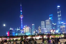 上海旅游：双层观光巴士，24小时三线游，一日看尽上海热门景点图片