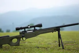 “吃鸡神器”AWM威力有多强？曾创造狙击枪界神话，畅销欧美各国图片