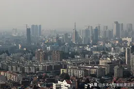 存款80万，是回农村建房，还是在城里买房？看完这2套你就懂了图片