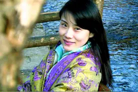 实拍“西安最美女孩”熊宁墓地，墓位曾被悄悄移走，却是虚惊一场图片