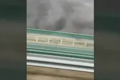 白城市出现沙尘天气，白天秒变黑夜...图片