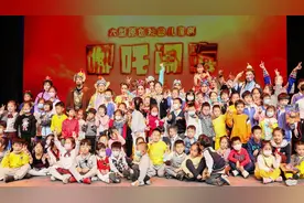 《哪吒闹海新传》连演10场，场场爆满！京剧版哪吒在福田火“出圈”图片