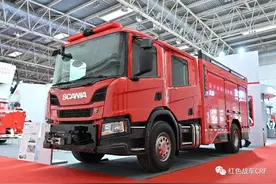 中国第一台日本进口森田主战消防车，造型非常欧式，细节特别日式图片