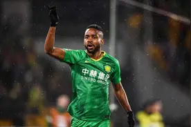 中超十六强队史最高工资排行榜，第一名的年薪竟高达三亿图片