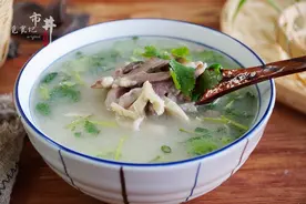 寒冬，河南人早餐就好这一口，不吃馋得慌，比吃羊肉便宜多了图片