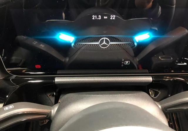 2020款奔驰B200时尚型测评：内饰豪华，实用性强悍