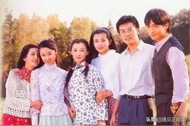 林心如晒合照，与苏有朋赵薇古巨基同框，勾起大家的回忆图片
