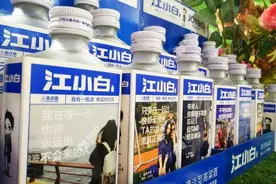 江小白市场份额从20%跌至0.5%，为啥卖不动了？图片