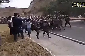 拜登要接收1千万移民，大批拉美人连夜北上：美国衰落已成定局图片