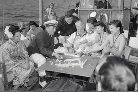 美式“白人麻将”抄袭中国麻将，称看不懂又缺少时尚感图片