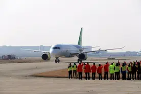 C919后继型号上马！部队需求巨大，只凭一款大飞机根本不够用图片