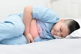“一胖毁所有”，孩子的体重标准，一张表告诉你，看看是否超重图片