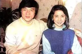 她为爱坚守20年，终换来成龙的真心，从“幕后”走到“台前”图片