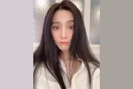 冻龄女神范冰冰穿搭漂亮 网友们觉得她演技怎么样评论留言关注啊图片