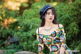 赵丽颖王子文穿同品牌印花单品，都是少女辣妈类型，差距有些大图片