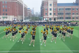 策马正少年  青春恰时来——郑州中学“点赞新时代”广播操比赛图片