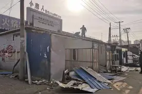 保定东百楼村北街拆迁现场来了！征迁商户服务中心成立图片