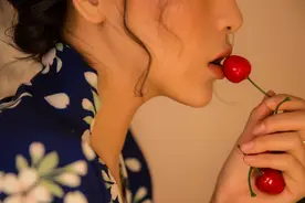 心理学：“性害羞”并非与生俱来，而是在后天社交中形成的图片