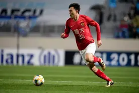 意外之喜，广州队33岁重伤老将梦回巅峰，郑智三大接班人已成废柴图片