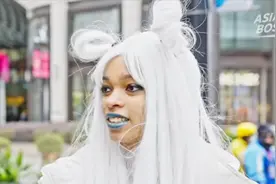 国外媒体街访在中国的美国人：你为什么还留在中国？图片