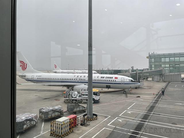 飞机白金卡需要什么条件（为了国航金卡冲刺一波）