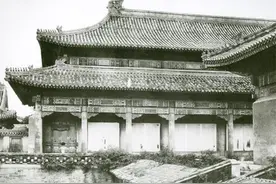 1901年的紫禁城，那时慈禧光绪都活着许多处竟杂草丛生图片