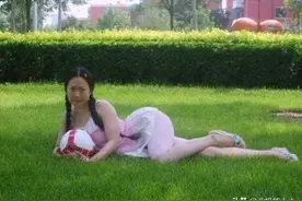芙蓉姐姐“蜕变记”图片