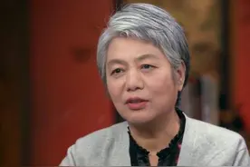 "总挨打"和"从不挨打"的孩子，长大后的差距，真不是一丁半点图片