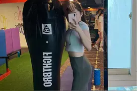 胖女孩身材惹火，健身让她更有曲线，臀部塑形这样练，提臀瘦腿图片