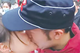 “请嫁给我，让我照顾你一生一世！”罗振宇援助湖北归来，许下暖心诺言……图片