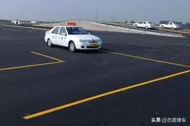 科二“直角转弯”你也挂？教练教你看点，可他没有教你这些！图片