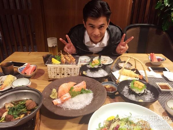 还记得《雪花女神龙》里的欧阳明日吗？他现在长这样