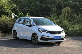 购车建议：10万内预算，这3款车建议买低配自动挡图片