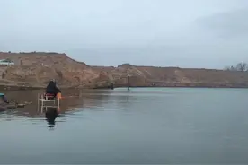 钓鱼人少抽几包烟，也要拿下这几件装备，钓鱼时不遭罪图片