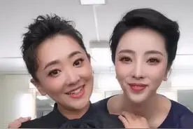 月亮姐姐与李思思同框状态佳，尼格买提入镜氛围欢乐图片