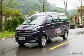 可选9座+2.0L发动机 这辆金海狮预计6万元起 宜商又宜居！图片