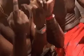 沃尔又出事了！这大哥真的一天都不能消停，除了打球图片
