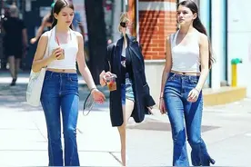 15岁苏瑞克鲁斯成最美星二代，小白鞋配牛仔裤穿出显瘦大长腿图片