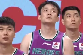 小丁首秀五记三分，陶汉林大两双，山东四人上双大胜北控迎开门红图片