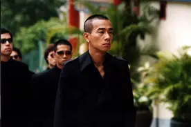 陈小春前女友们：一个嫁混血富豪，另一个现在是天王老婆图片