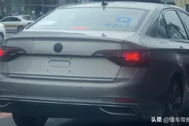 新车 | 迎战全新思域？一汽-大众新款速腾实车曝光，配悬浮中控屏图片