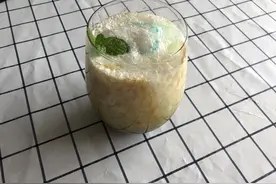 家庭自制奶茶和气泡水 烟台 绝犟.冰果鲜茶图片