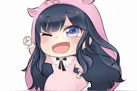 小团团连续两天晒“破洞袜”：每次都穿两双袜子，却还防不住勾丝图片