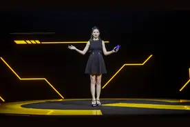 这回不是因为大腿点进发布会了，iQOO 8是真的有点东西图片