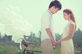 如果男人在开这些玩笑话，往往代表了他在“撩”你，女人注意了图片